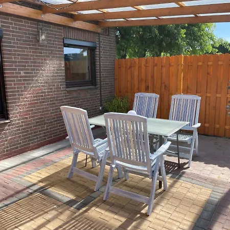 호텔 Ankerplatz - Ferienwohnung Am Elbdeich *