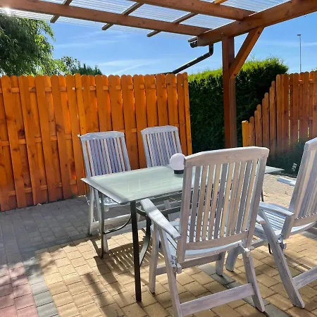 Hotell Ankerplatz - Ferienwohnung Am Elbdeich *