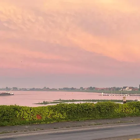 Hotell Ankerplatz - Ferienwohnung Am Elbdeich