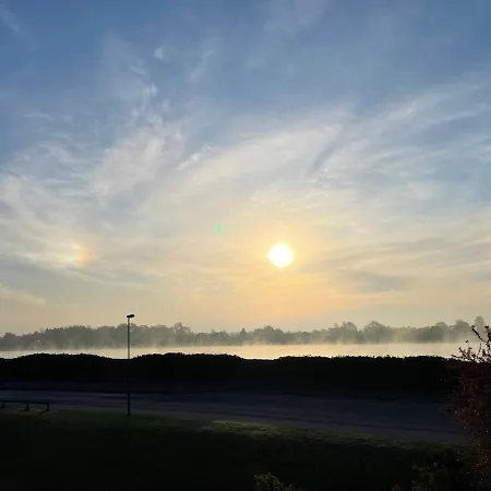 Ankerplatz - Ferienwohnung Am Elbdeich Hotell Stelle