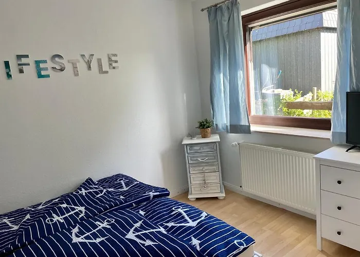 Отель Ankerplatz - Ferienwohnung Am Elbdeich *