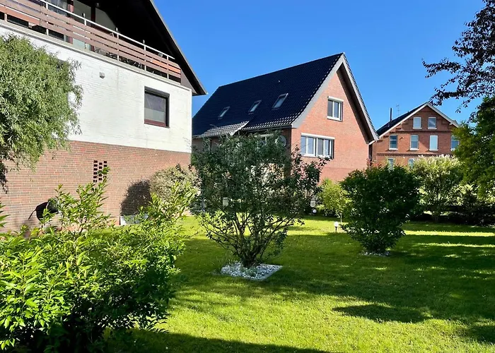 Отель Ankerplatz - Ferienwohnung Am Elbdeich *